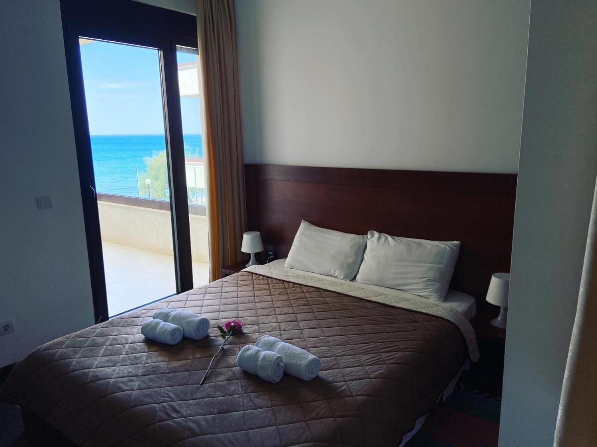 Apartments Kuce Lekovica Beach & Snack Bar- Bistro Екстериор снимка