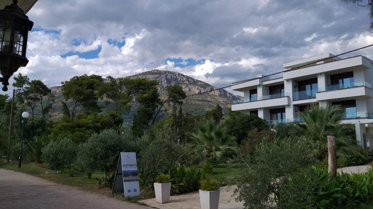 Apartments Kuce Lekovica Beach & Snack Bar- Bistro Екстериор снимка