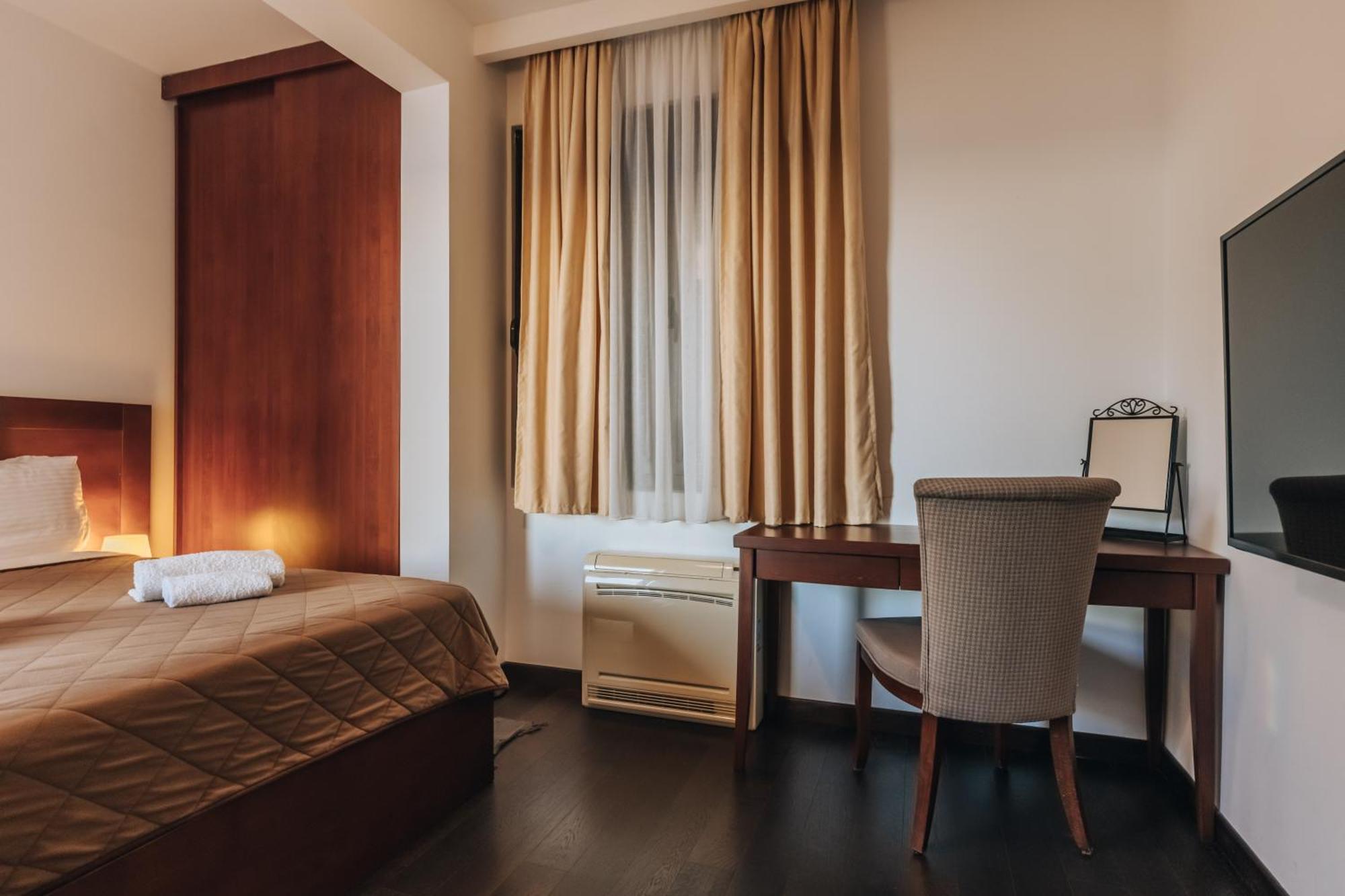 Apartments Kuce Lekovica Beach & Snack Bar- Bistro Стая снимка