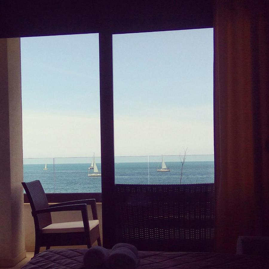 Apartments Kuce Lekovica Beach & Snack Bar- Bistro Екстериор снимка